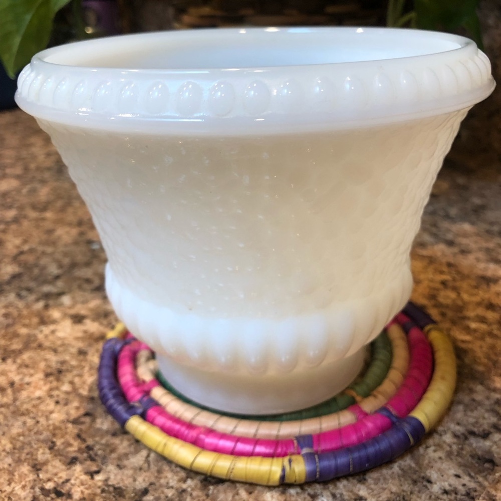 Vtg Inarco Milkglass